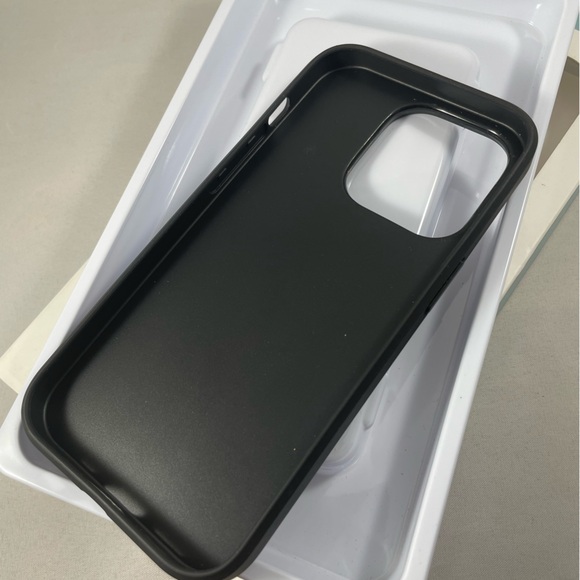 GoTo iPhone 14 Case 2022 - Picture 2 of 4